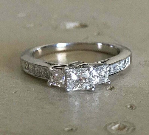 3ct simulated diamond trilogy - 3ct,