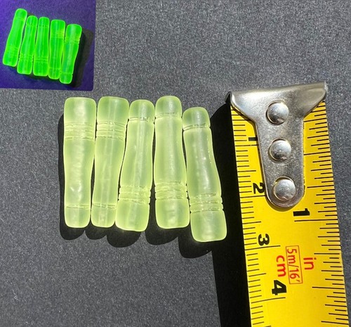 Pieces 8cm long uranium - pieces, 2.8cm