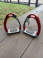 Acavello Safety Stirrups Red