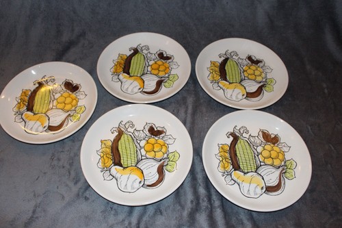 Vintage collectable - x,