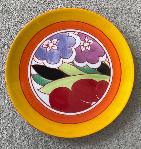 Lovely wedgwood clarice cliff - lovely,