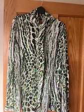 Back key hole effect, pussy