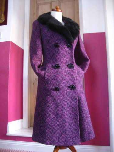 Vintage tweed wool coat - tweed, real