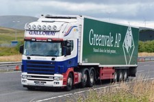 COL PHOTO: GALLOWAY SCANIA 124 ARTIC FRIDGE TRAILER - MX53 GUE