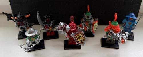 Lego minifigures nexo knights - nexo,