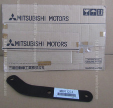 MITSUBISHI LANCER EVO 7 8 9 CT9A PLATE,FR BUMPER GUIDE MR971231
