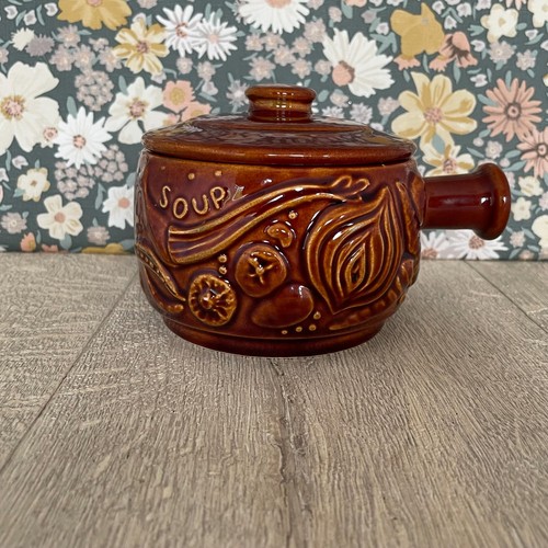Sylvac lidded soup bowl - bowl, no