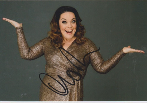 Lisa riley hand signed - riley, **hand