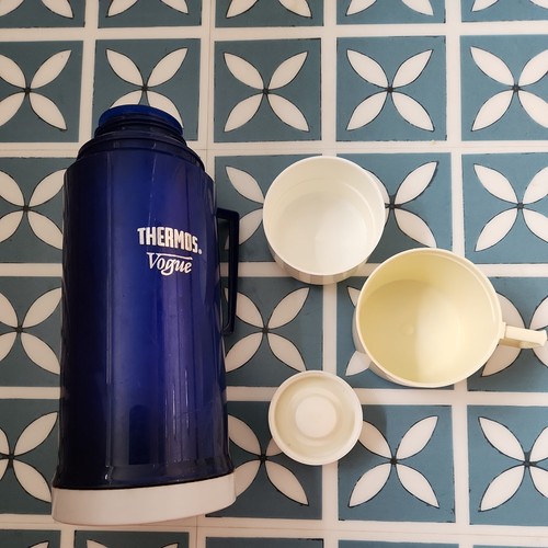 Vintage vogue thermos large - vogue,