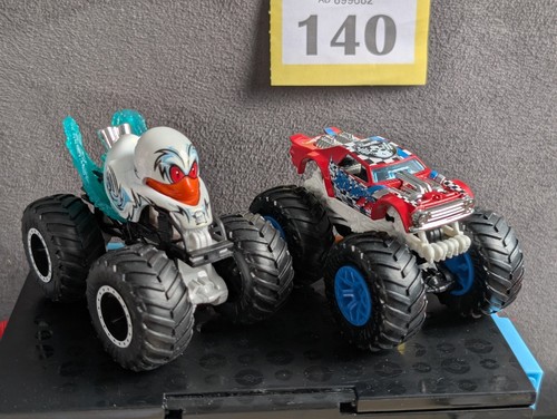 Hot wheels monster jam - hot,