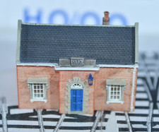 N Gauge Lyddle End. N8701 Police Station. Excellent Condition. No Box