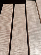 Curly flame maple ukulele - curly,