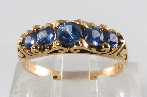 9ct gold ceylon sapphire - 9k,