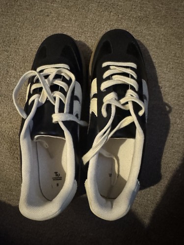 Ladies trainers size - trainers, 8