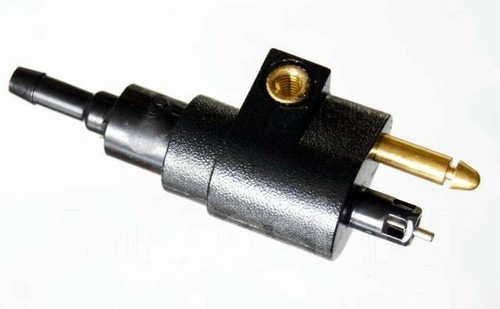 Engine side fuel connector for - engine,