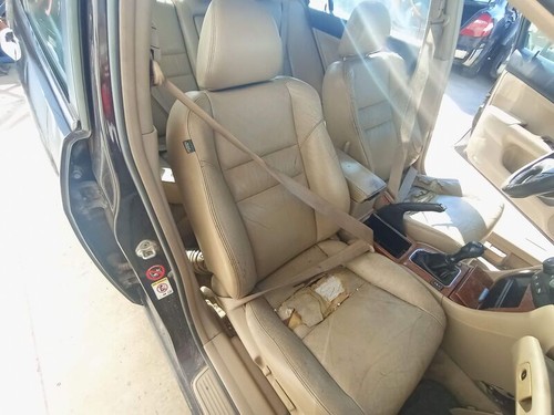 Front seat belt right - seat,