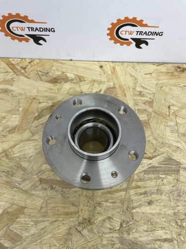 Rear wheel hub for - rear,