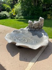 Resin Frog Leaf Bowl Bird Bath