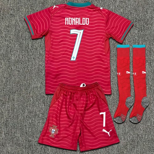 Portugal home kit - home, world