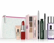 NEW Clinique Merry & Bright