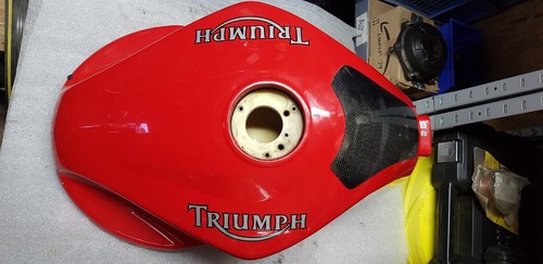 Triumph sprint 1050 - sprint, st