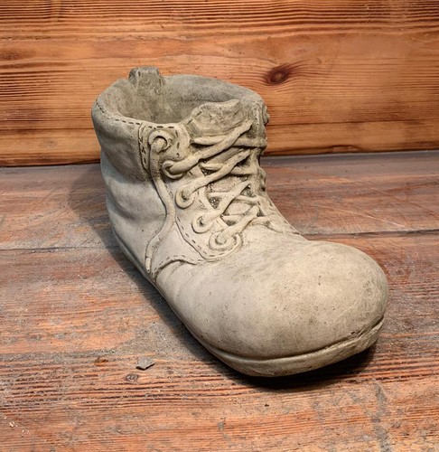 Stone garden detailed - garden, boot