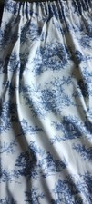 PAIR OF BLUE AND IVORY TOILE DE JOUY PENCIL PLEAT CURTAINS LINED W195cmX L148cm