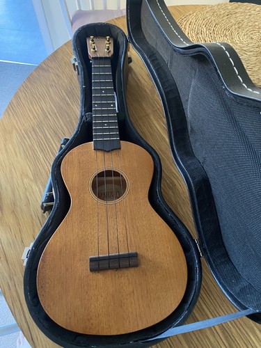 Mahalo u320c ukulele - mahalo,