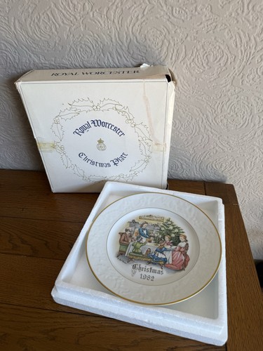 Royal worcester 1982 - royal,
