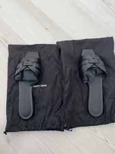 Saint Laurent Tribute flat