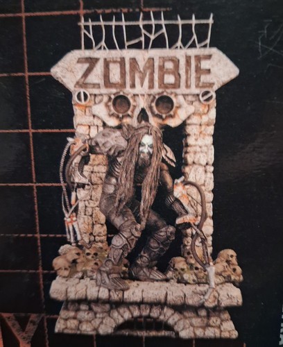 Mcfarlane figures white - mcfarlane,