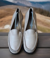 Patrick Cox ~Wannabe Vintage