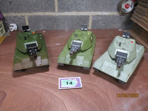 Lanard the corps tanks 3 - lanard, x
