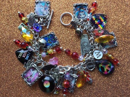 Woodstock charm bracelet - woodstock,