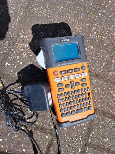 Brother touch e300 handheld - p-touch,