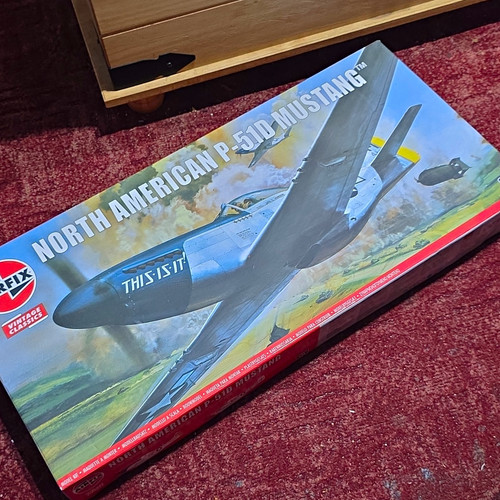 Airfix 51d mustang vintage - airfix, p-51d