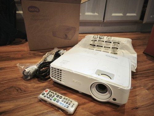 Benq digital projector - digital, (