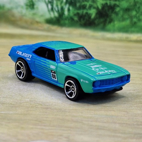 Hot wheels copo camaro - '69,