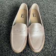 Pink metallic  Loafers Shoes By Emma Size 6 39