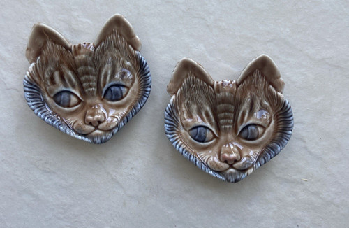 Pair wade pet - wade, faces