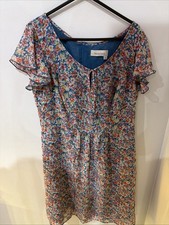 Pepperberry Women's Dress Size