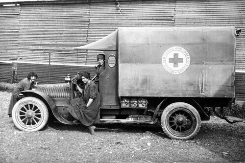 Vvt red cross ambulance - vvt-61,