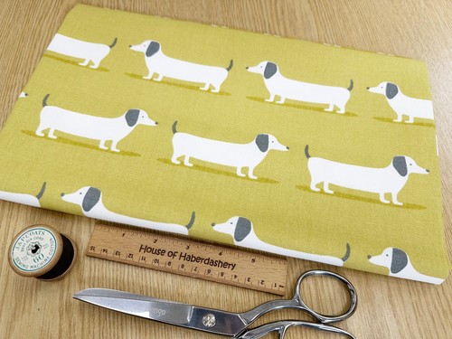 Upholstery fabric sausage - -,