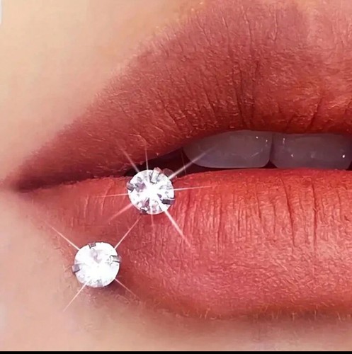 Crystal horseshoe ring lip - horseshoe,