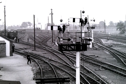 Railway junction w photo - junction,