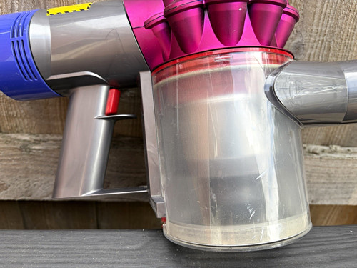 Dyson cordless handheld - cordless,