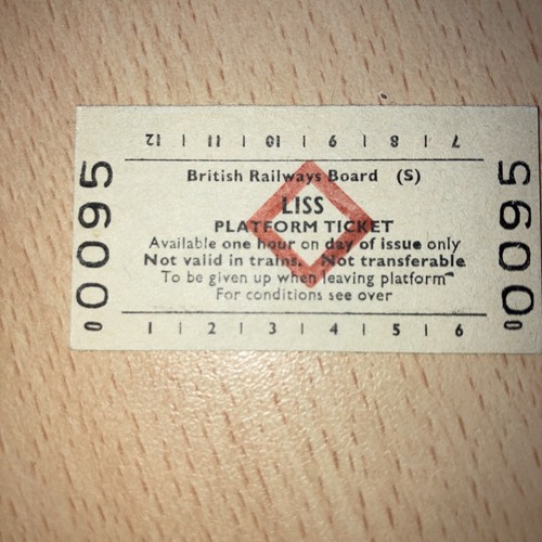 Platform ticket liss - ,
