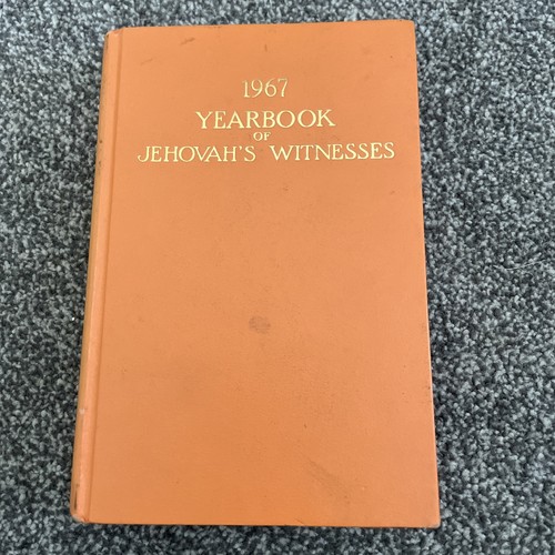 Jehovah year book - jehovah, 1967