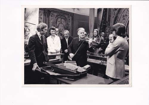 Yehudi menuhin original press - yehudi,