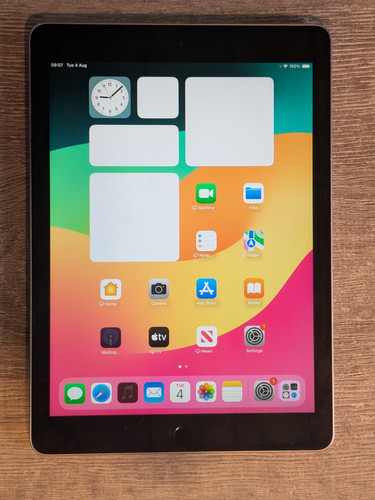 Apple ipad 6th generation - apple,